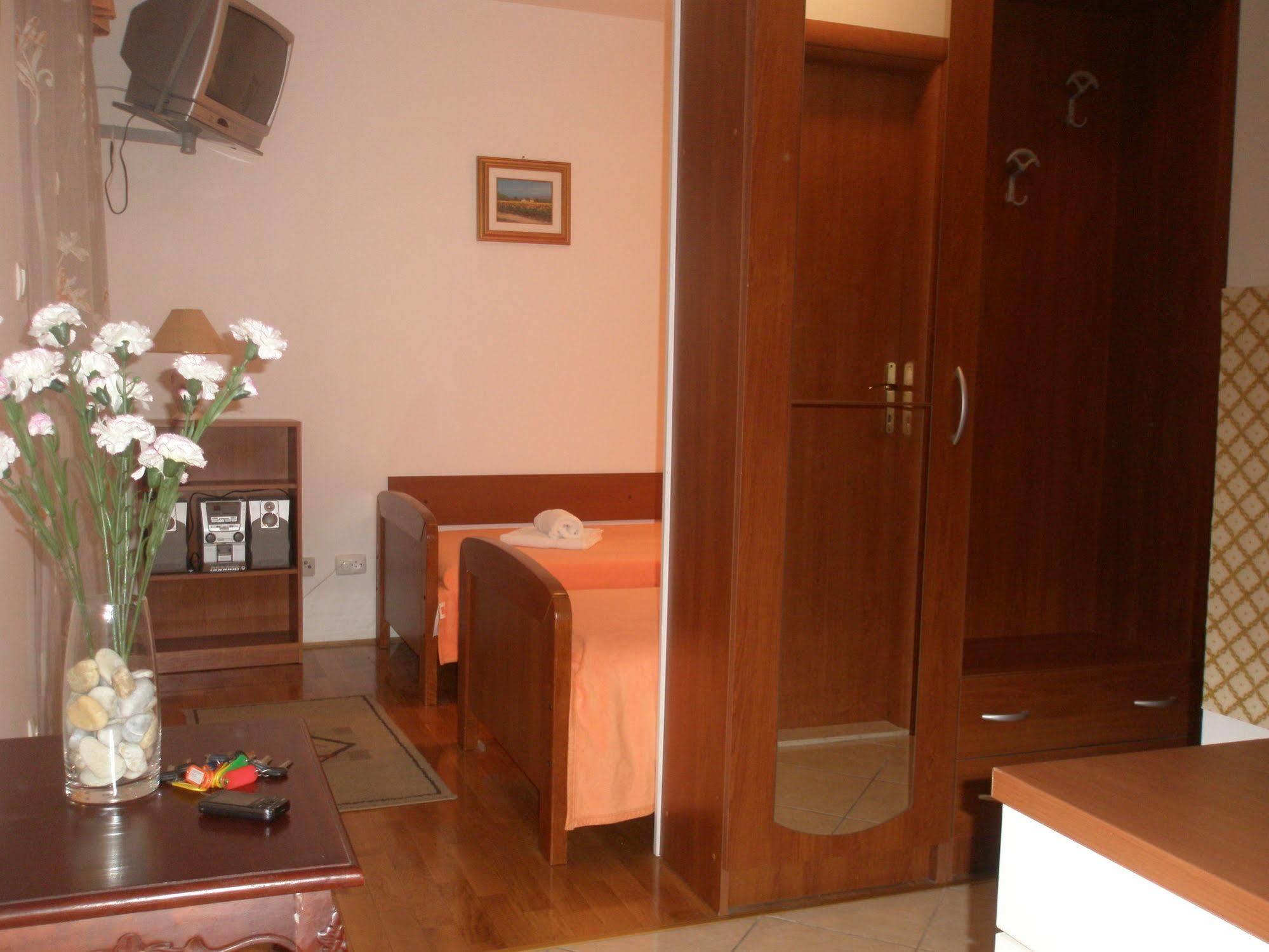 Apartments Znjan Split Extérieur photo