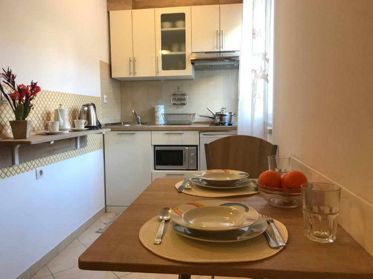 Apartments Znjan Split Extérieur photo